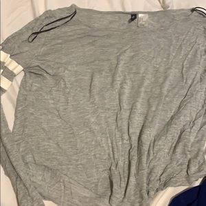 h&m grey shirt